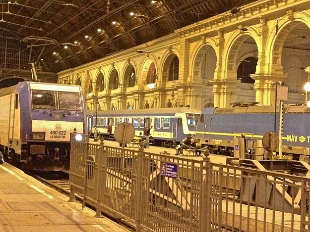 turkish_toilets_budapest_train