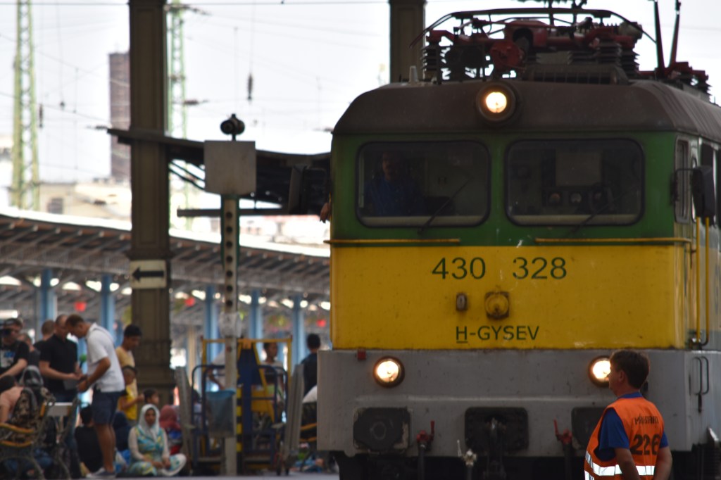 the world waits in budapest’s keleti train&nbsp;station