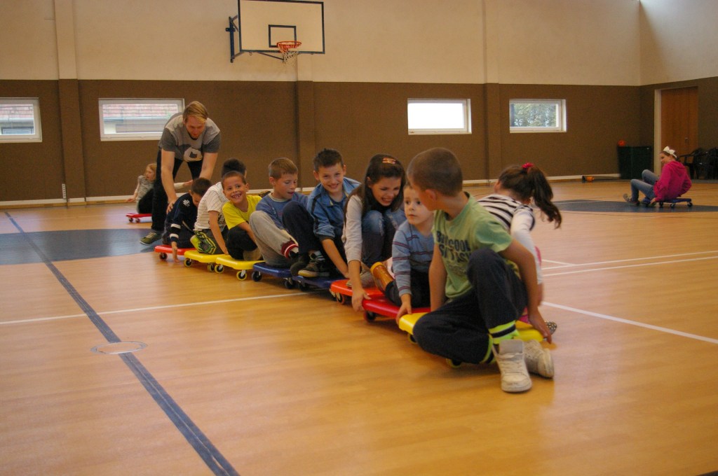 The Shelter in Diosd is home to 7 families, which include 21 children. Without the shelter, these families be on the street